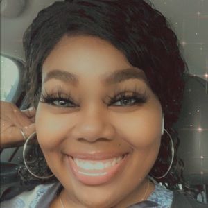 Meet your Posher, Ajsharee